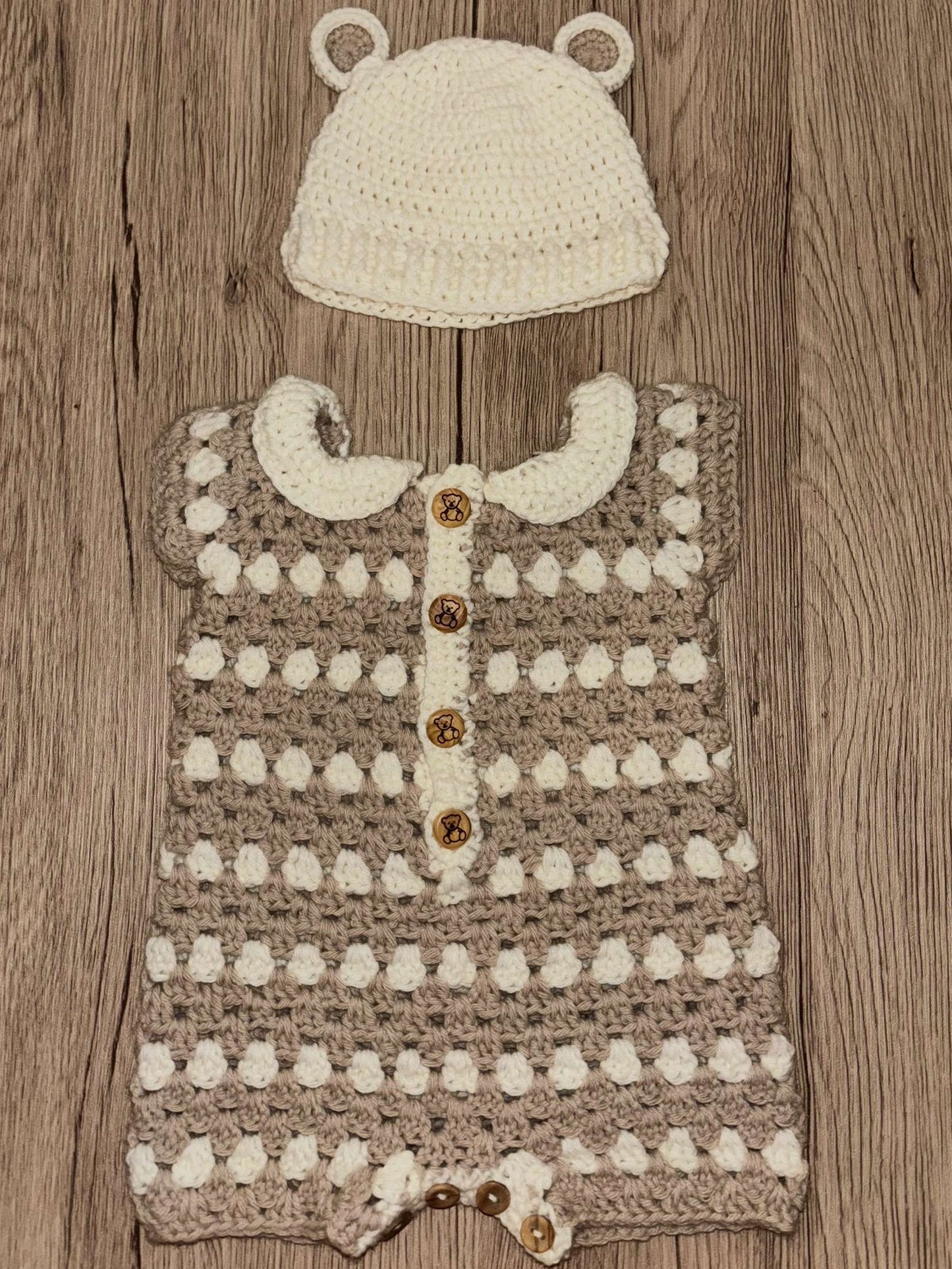 Coffret de naissance body + bonnet 🧸 By L’Atelier Loop