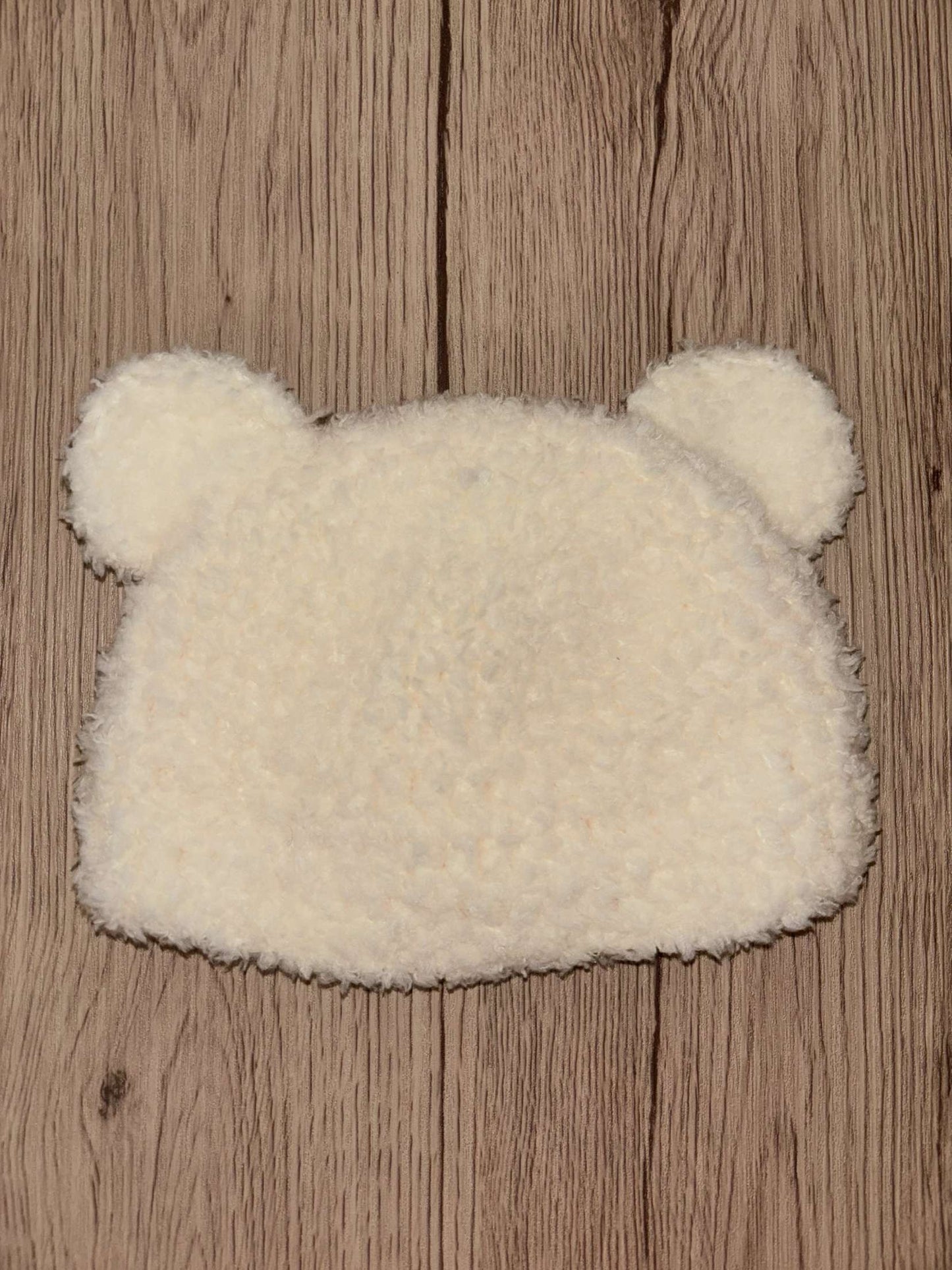 Bonnet bébé en Crochet 🧸 – Fait Main et Personnalisable | L’Atelier Loop