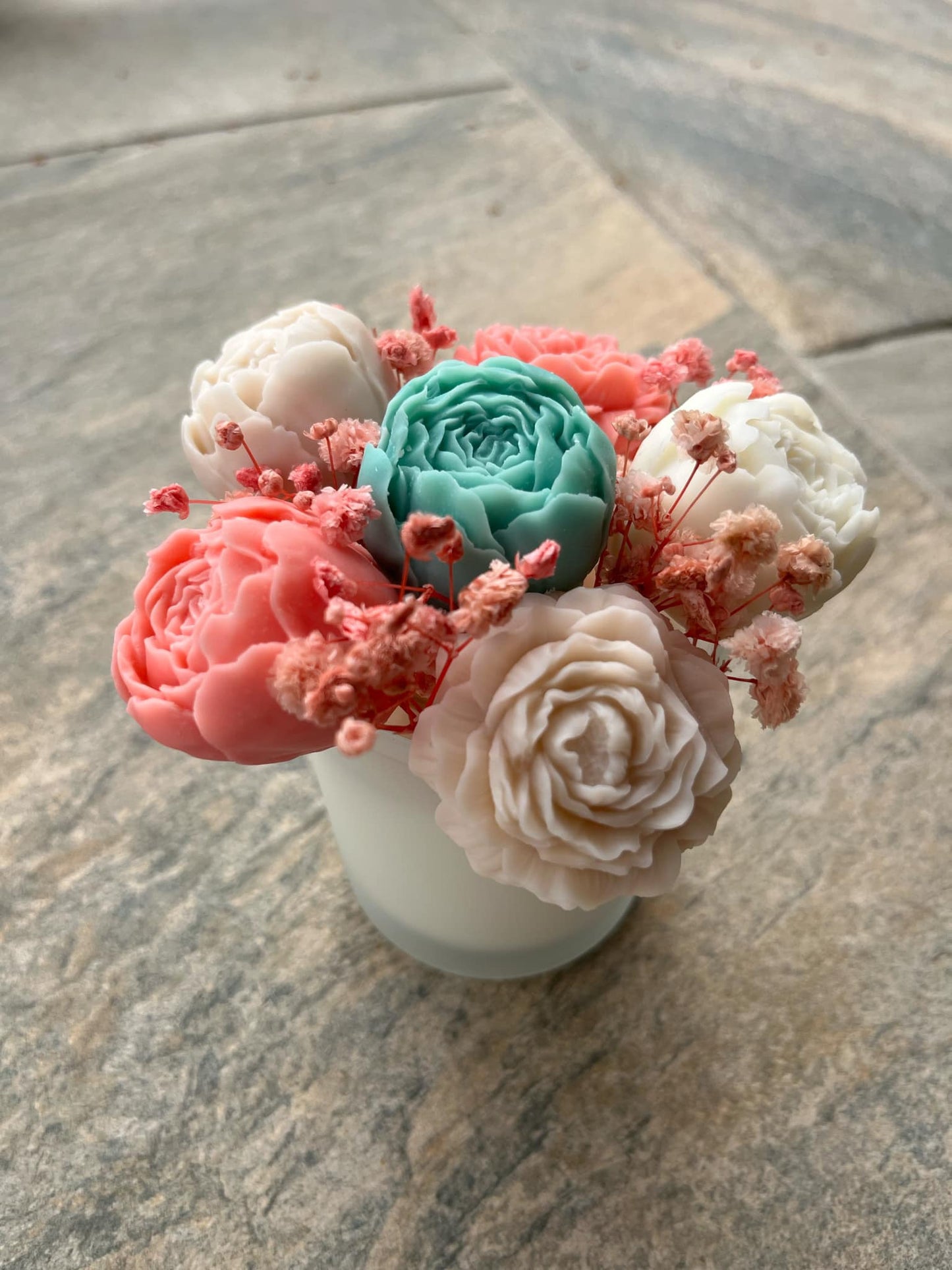 Printemps Éternel 🌷 - Bougie Fleurie en Pivoines | Yab Création