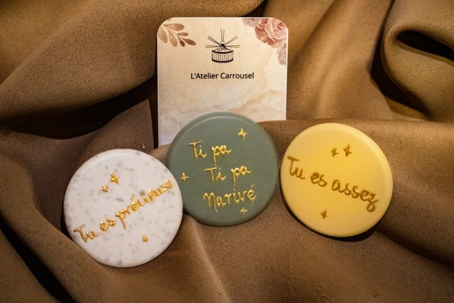 Macarons mantra ✨ By l’Atelier Carrousel