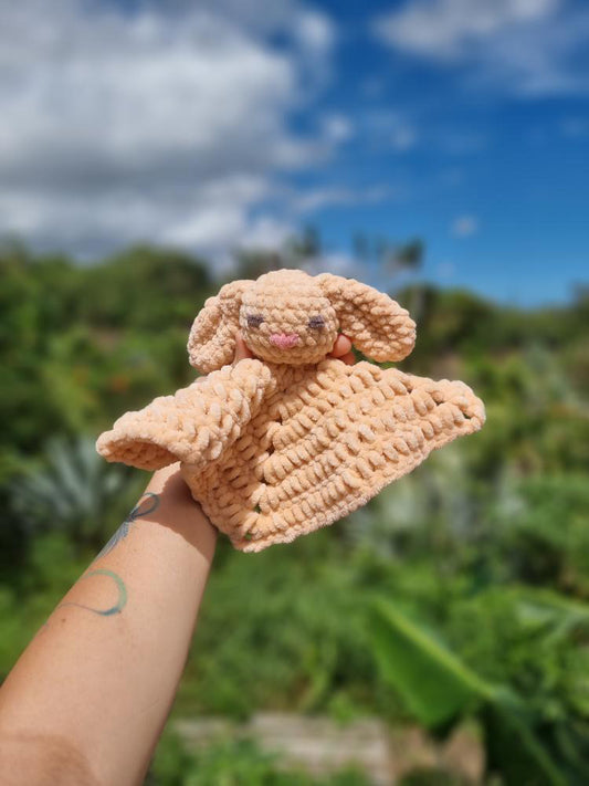 Doudou Bébé en Crochet – Lapin Doux et Réconfortant 🍼
